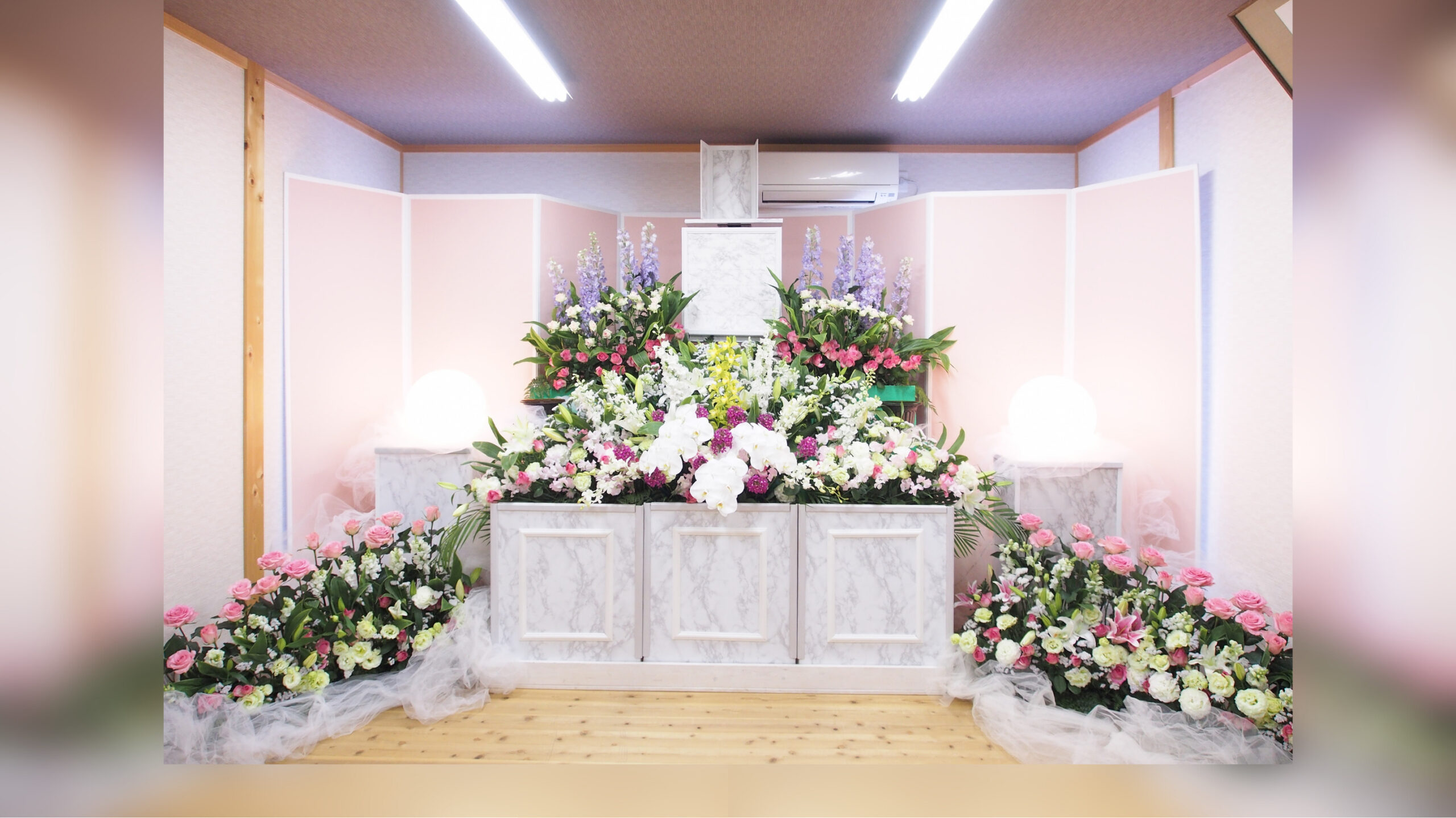 高知市家族葬の花祭壇